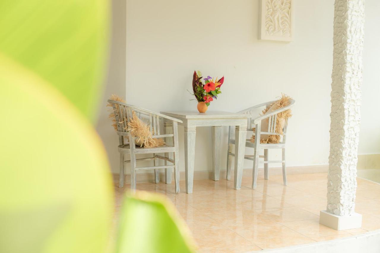 Salt Resort & Spa Amed Екстериор снимка