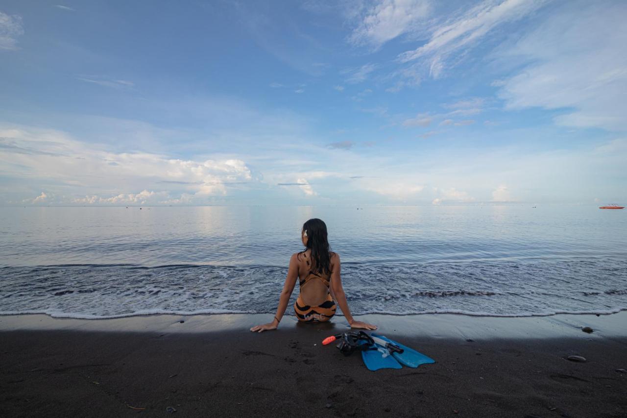 Salt Resort & Spa Amed Екстериор снимка