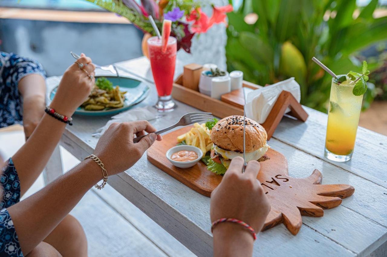 Salt Resort & Spa Amed Екстериор снимка